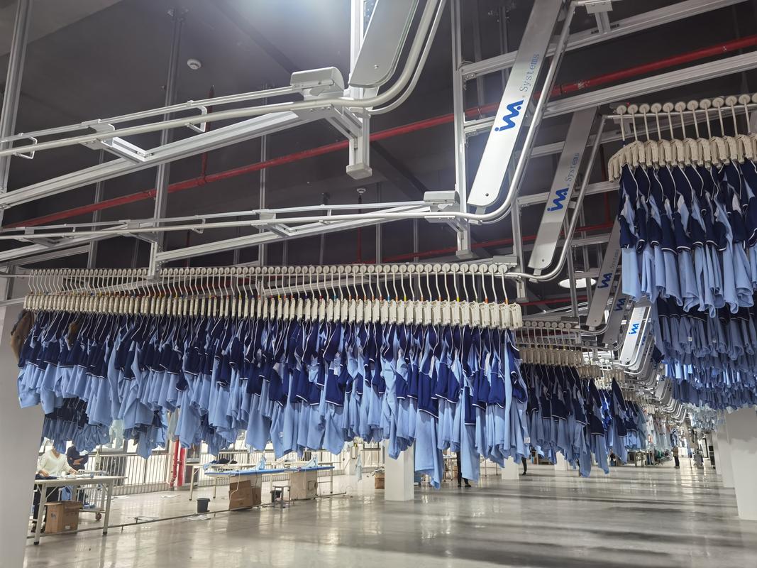 智能化不落地的校服工厂 打造未来教育装备的新标杆