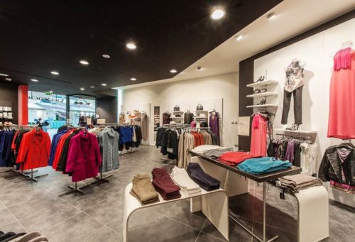 运通网城加码服饰新零售，品牌淘货街开业在即引领服装零售新风尚